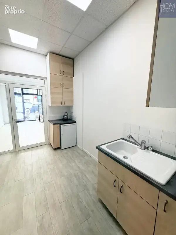 Lyon 3 place guichard vente local commercial / bureau - photo 4