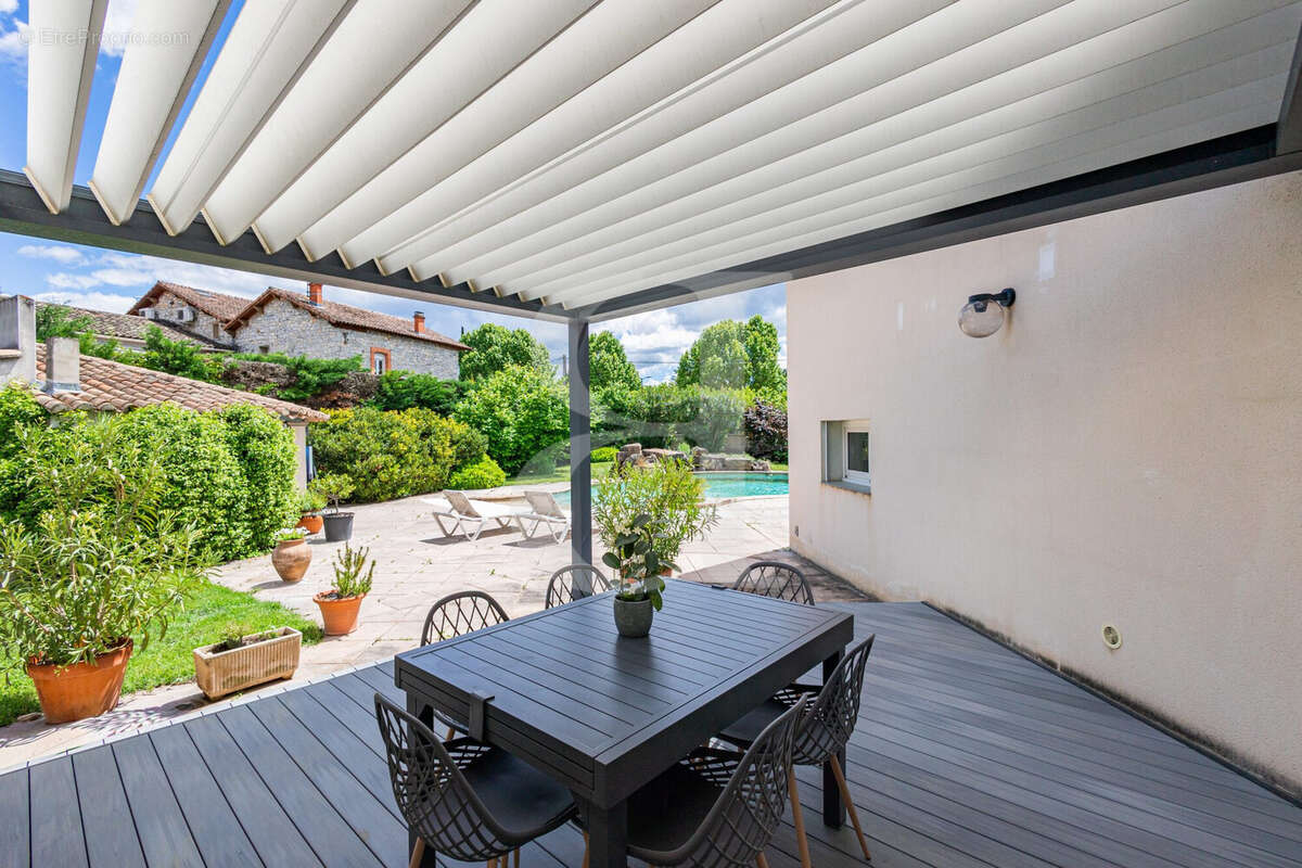 Maison à VAISON-LA-ROMAINE