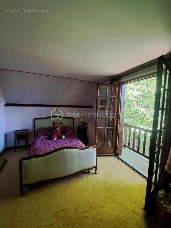 Maison au cœur d'une parcelle boisée – Coup de cœur assuré ! - photo 15