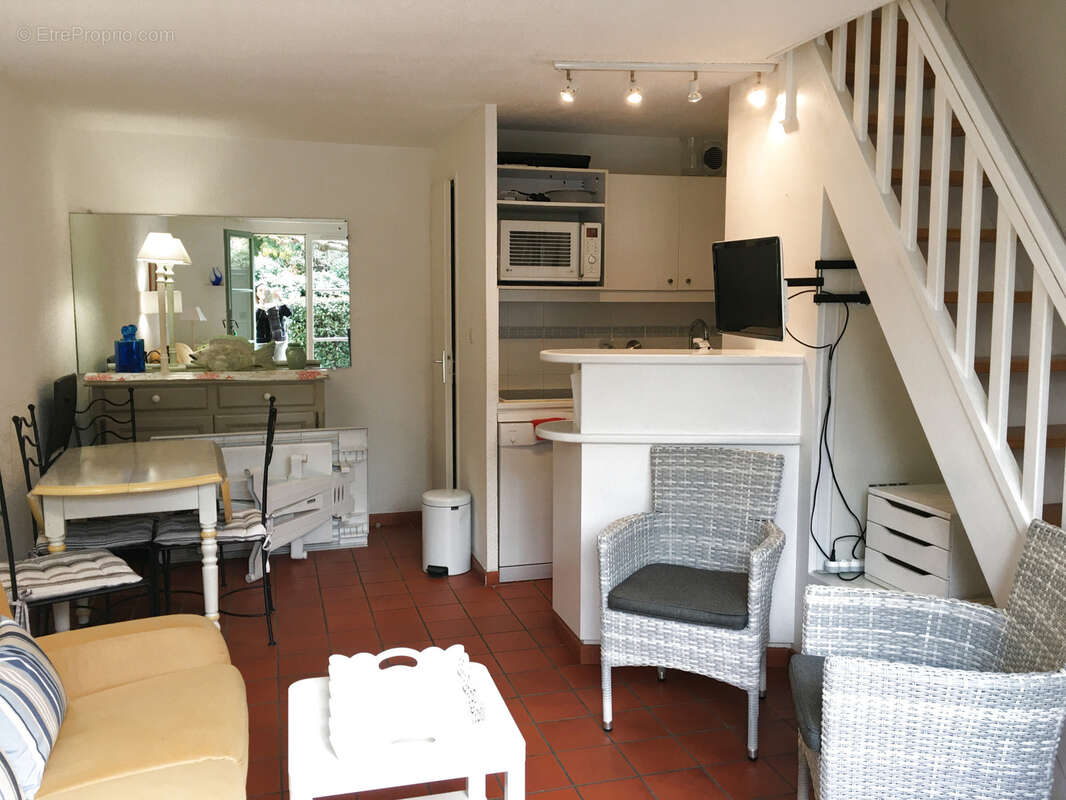 Maison à PLAN-DE-LA-TOUR