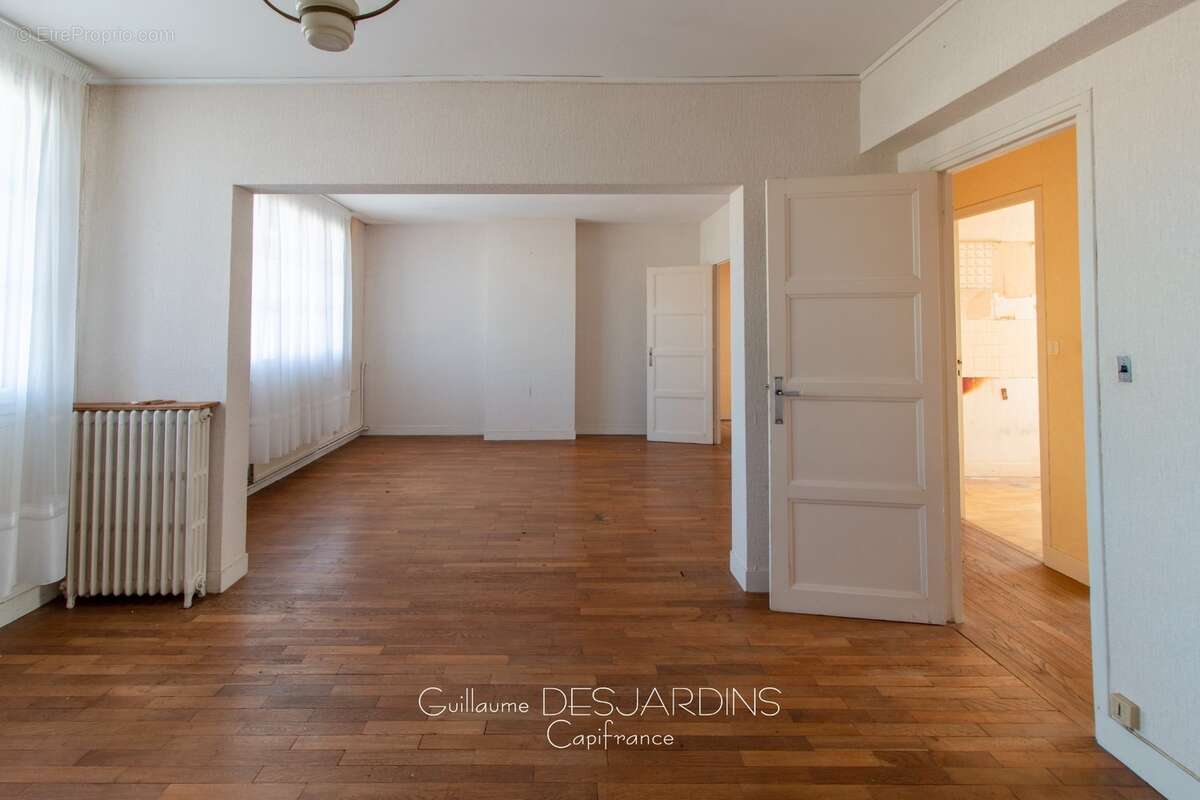 Maison à vendre 9 pièces VIMOUTIERS (61) - photo 10