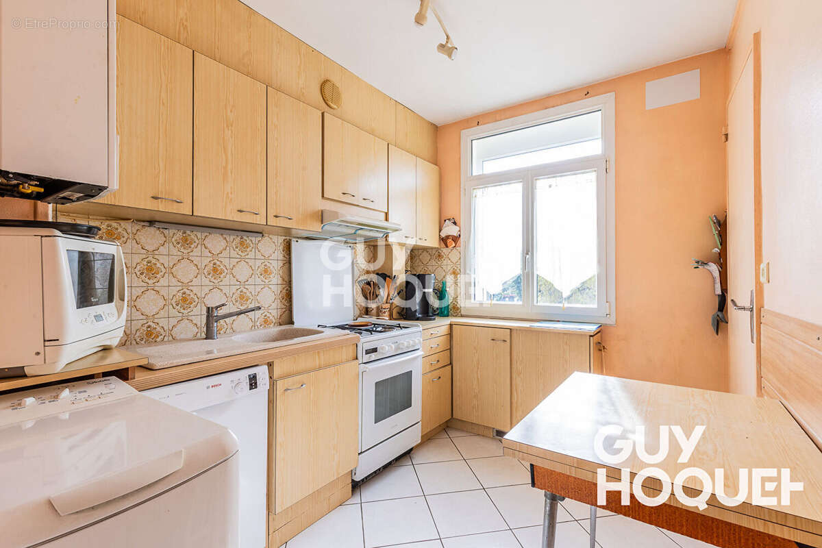 Appartement à SAVIGNY-SUR-ORGE