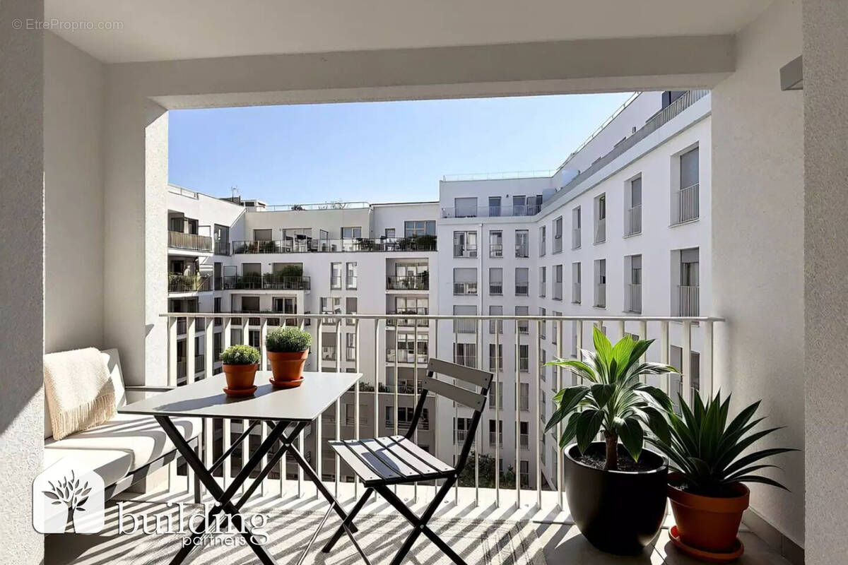 Appartement à COURBEVOIE