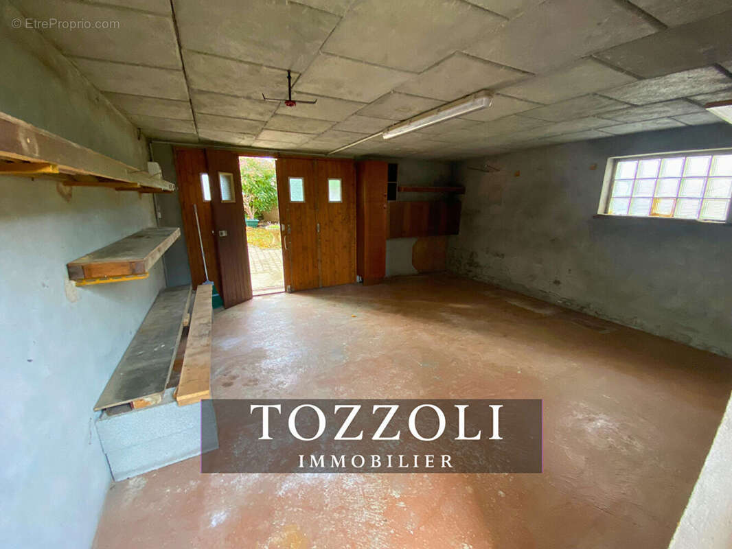 Maison à SAINT-QUENTIN-FALLAVIER