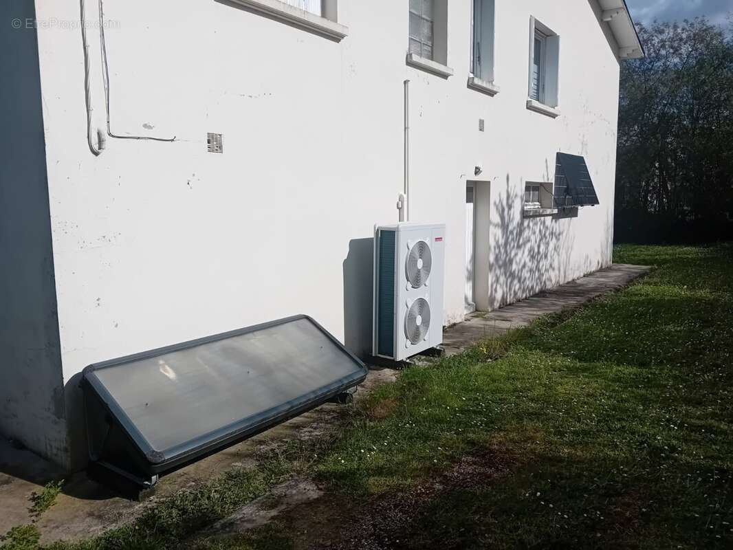 A vendre Condom - Maison individuelle 133m2 avec sous-sol - Terrain 5000m2 - photo 19