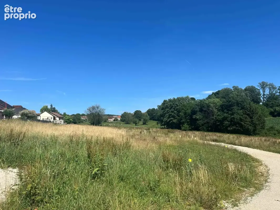 Terrain 701 m² à vendre à Fleurey-Les-Faverney (70160) - photo 2