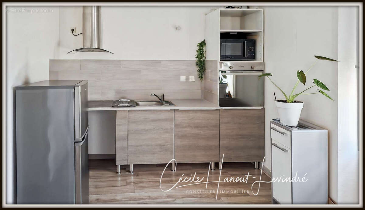 LE VIVIER SUR MER - Centre. Immeuble de rapport 3 appartements de 39 m2 / 32 m2 / 42 M2. Terrain 173 m2 - photo 5