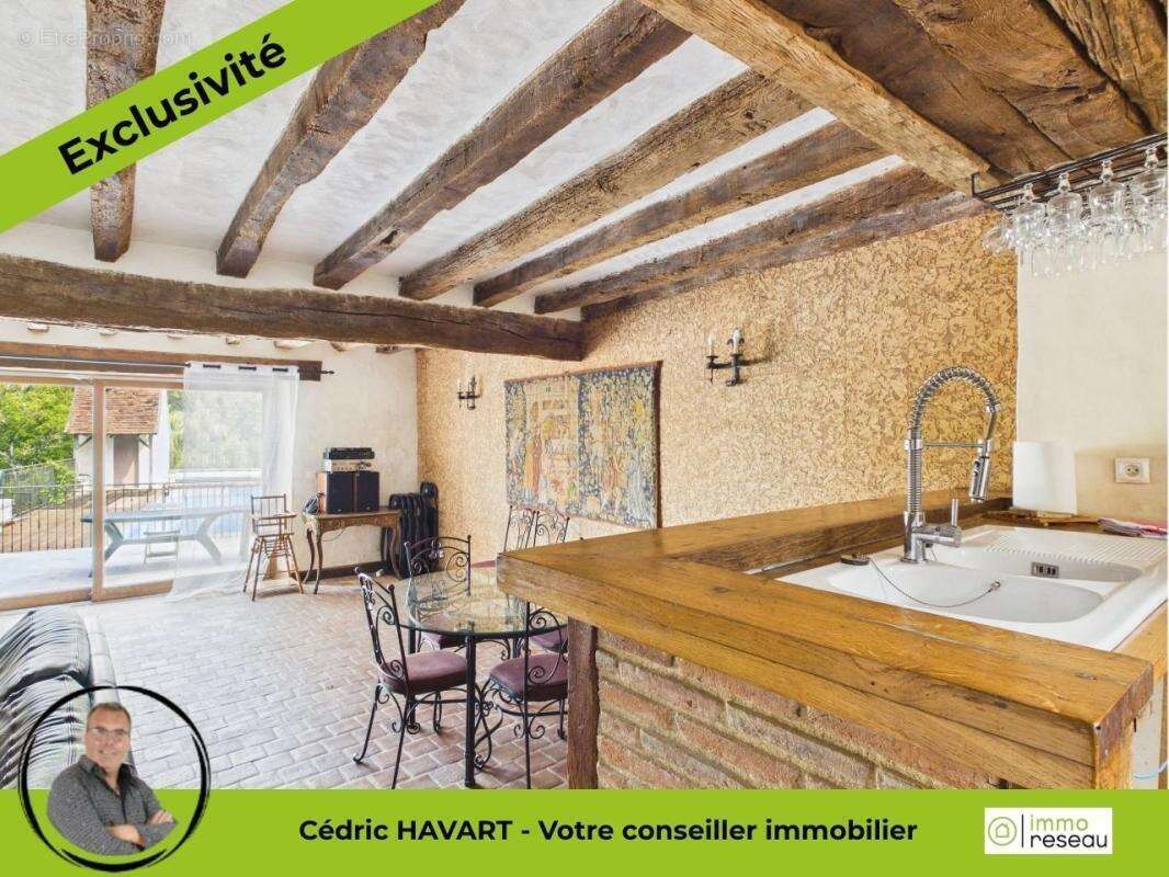 Maison 240 m² à Rivarennes  - photo 6