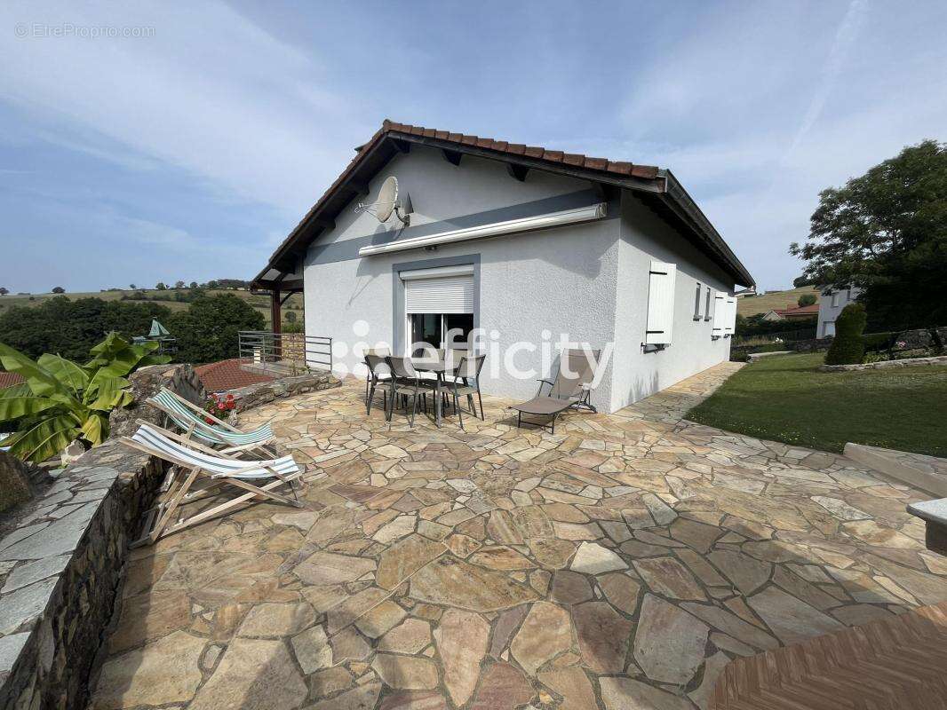 Maison 100 m² à Marcenod  - photo 3