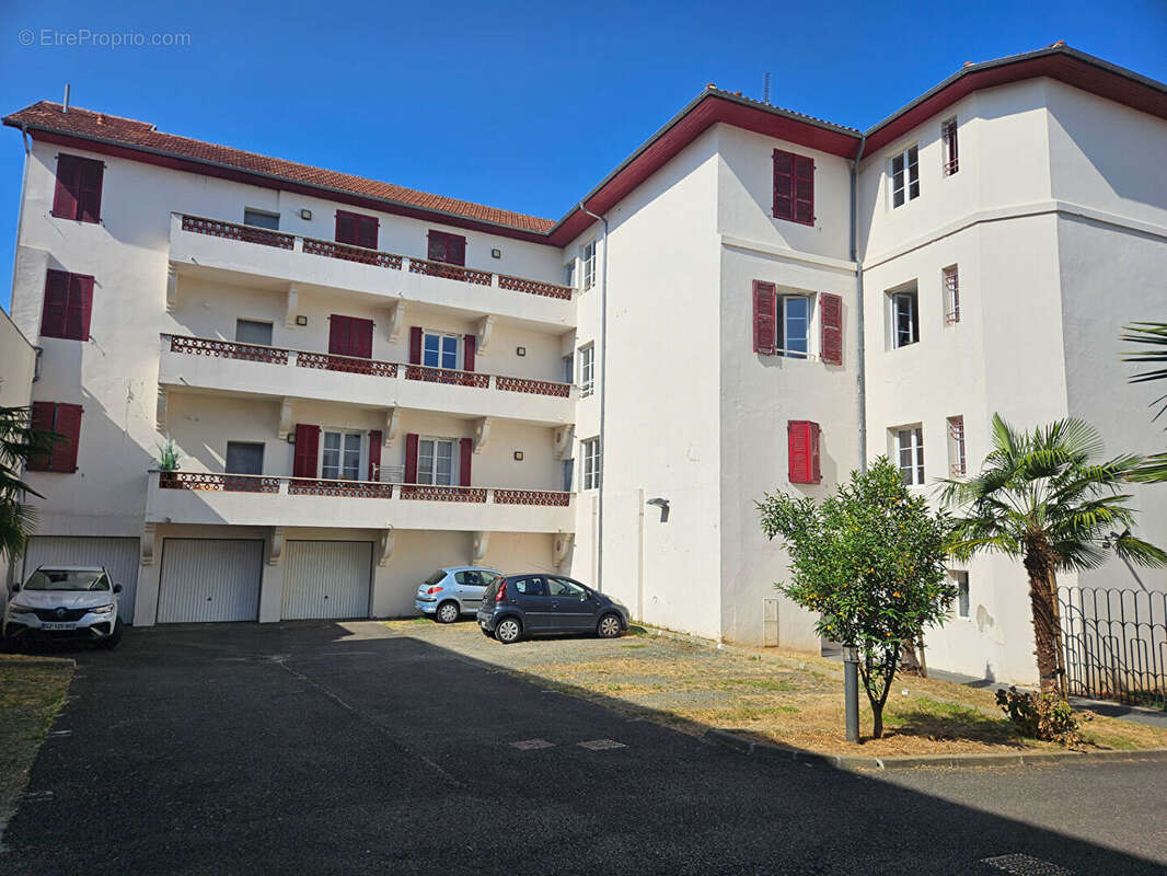 Dax hyper centre T3 77m² - photo 2