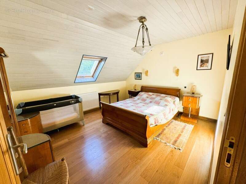 Maison à PLOUNEOUR-TREZ