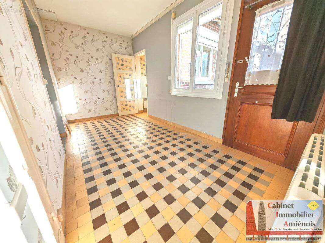 Maison à SAINT-SAUFLIEU