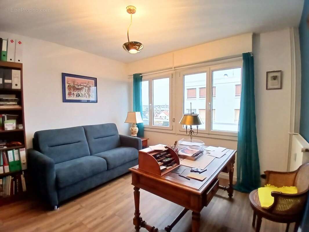 Appartement à SARTROUVILLE