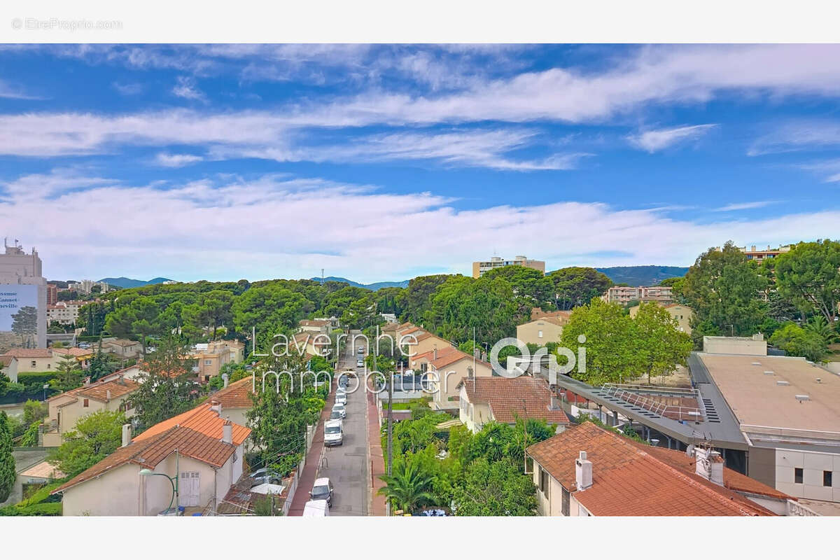 Appartement à LE CANNET