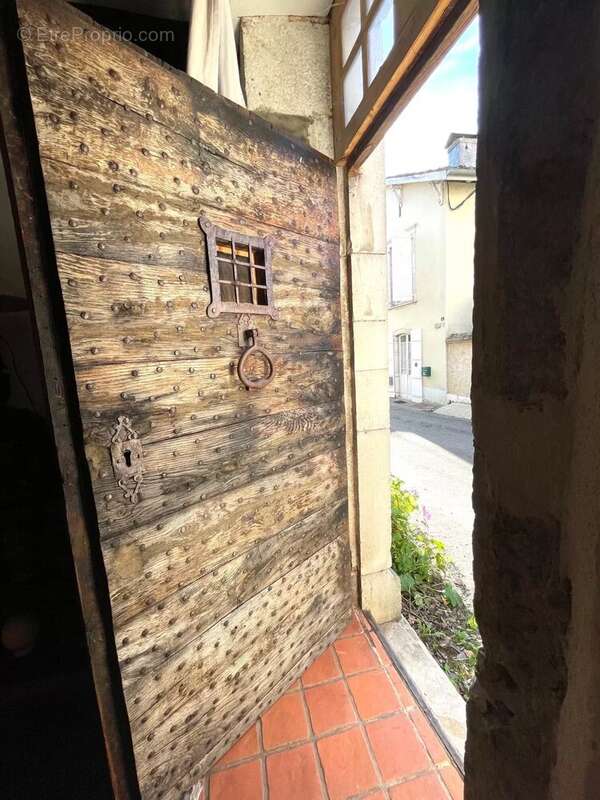 Maison à SAUVETERRE-DE-BEARN