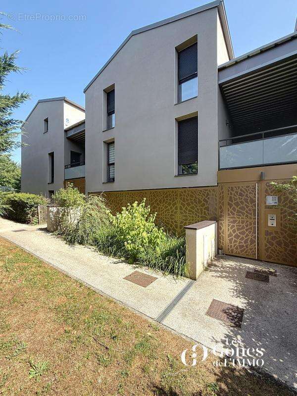 Appartement à TASSIN-LA-DEMI-LUNE