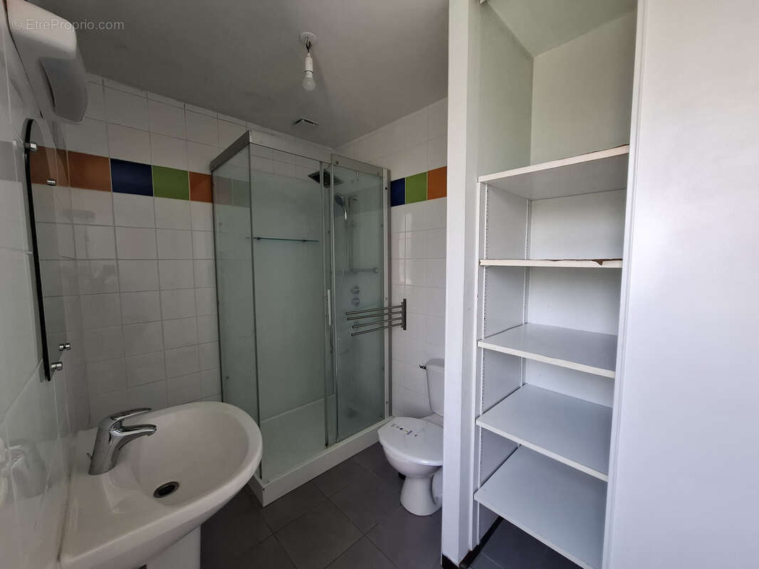 Maison à SAINT-ETIENNE-DE-MER-MORTE