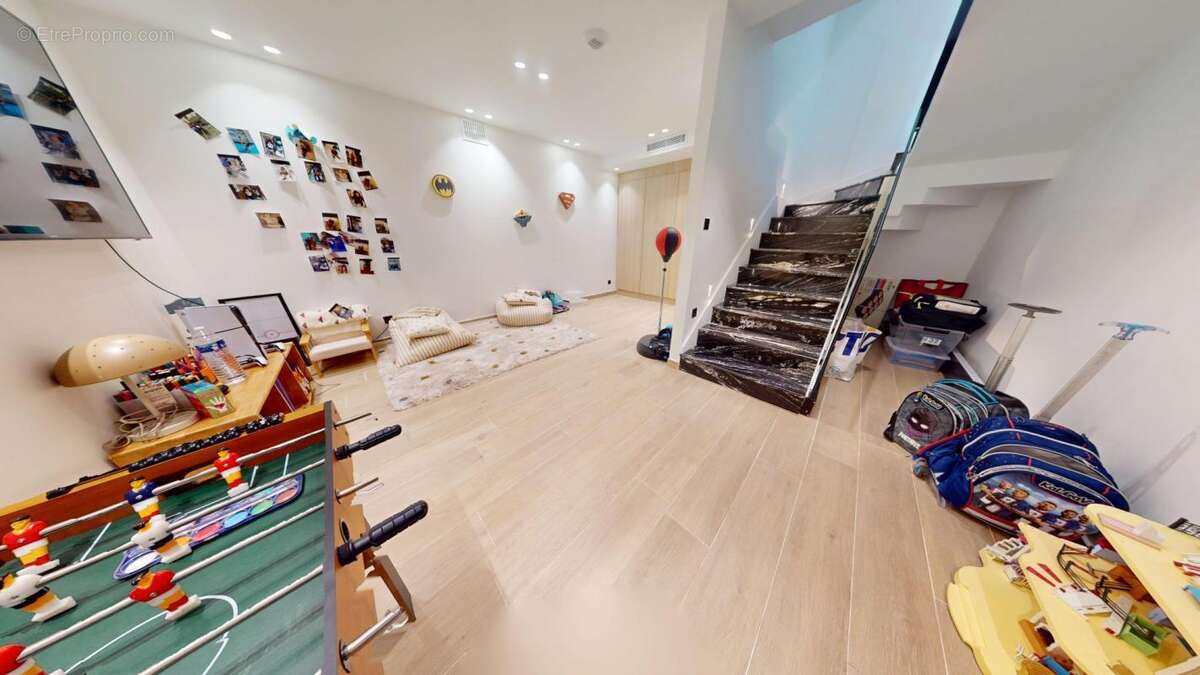 Maison à SAINT-MAUR-DES-FOSSES