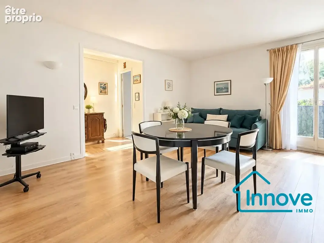 Appartement 2 pièces 56 m² à vendre à Versailles (78000) - photo 1