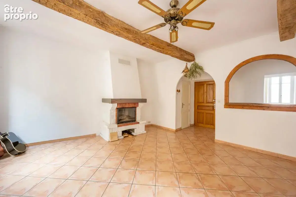 Appartement de 3 pièces de 65 m² à Callian - photo 3