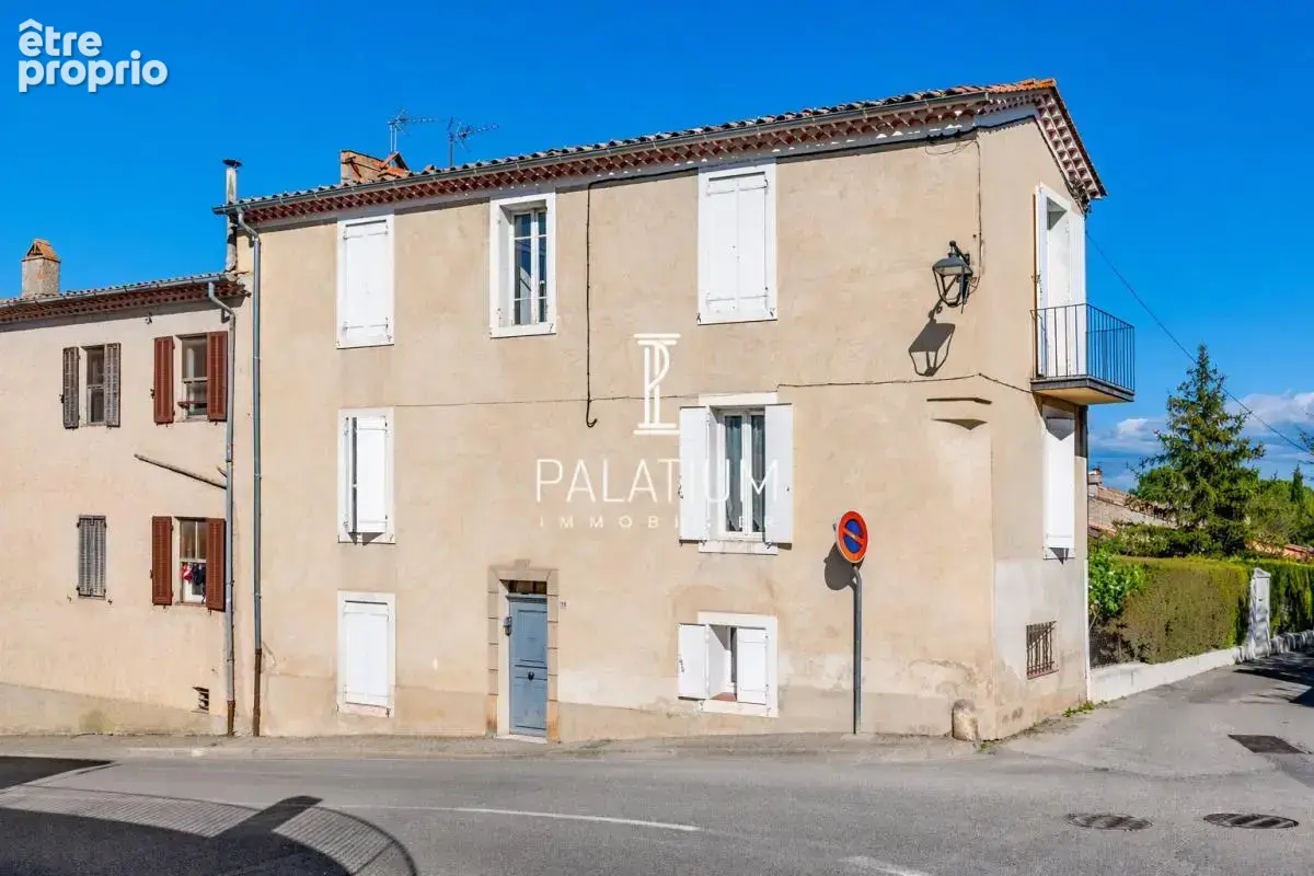Appartement à GREOUX-LES-BAINS