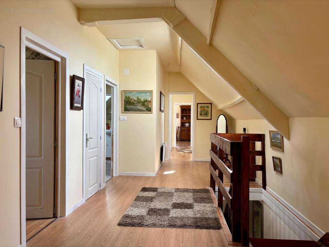 Photo 5 - Maison à DAMPIERRE