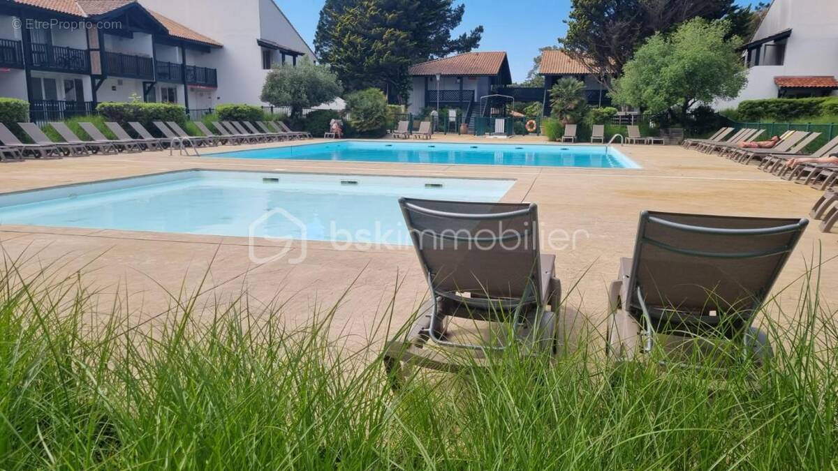 Appartement à MOLIETS-ET-MAA