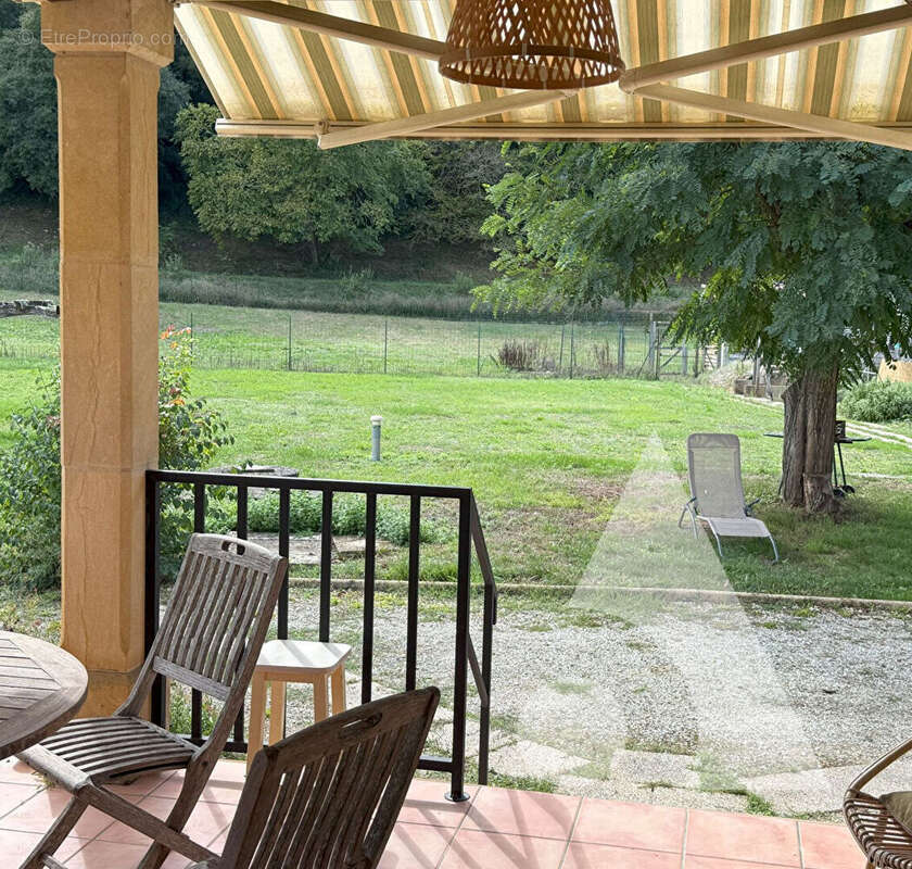 Maison à SAINT-CYBRANET