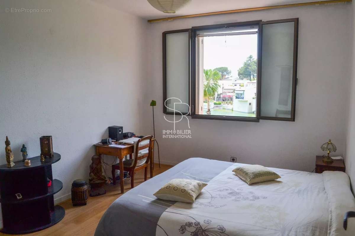 Maison à VILLENEUVE-LOUBET