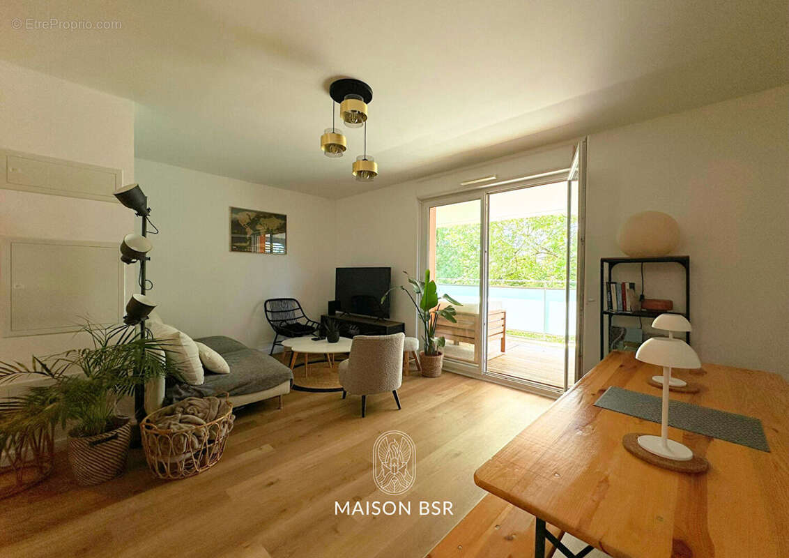 Appartement à LA CHAPELLE-SUR-ERDRE