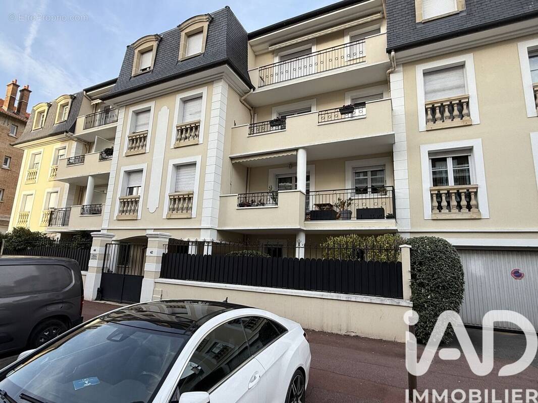 Photo 1 - Appartement à LIVRY-GARGAN