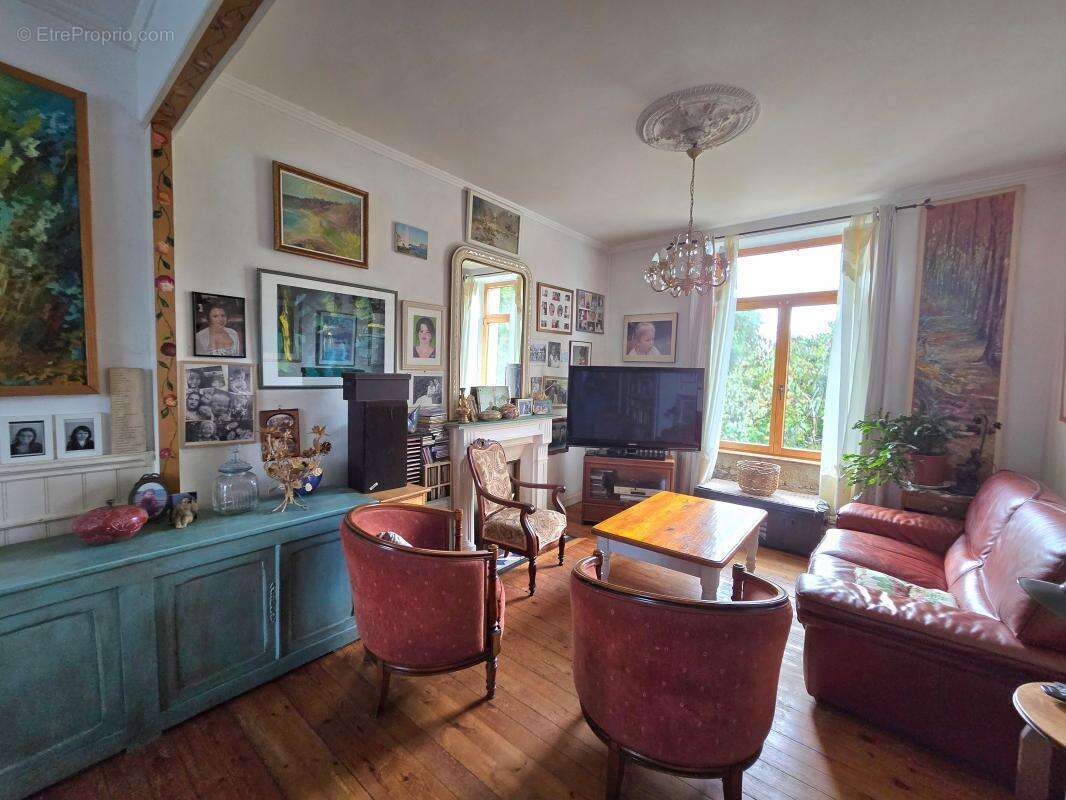 Maison à LANDIVISIAU