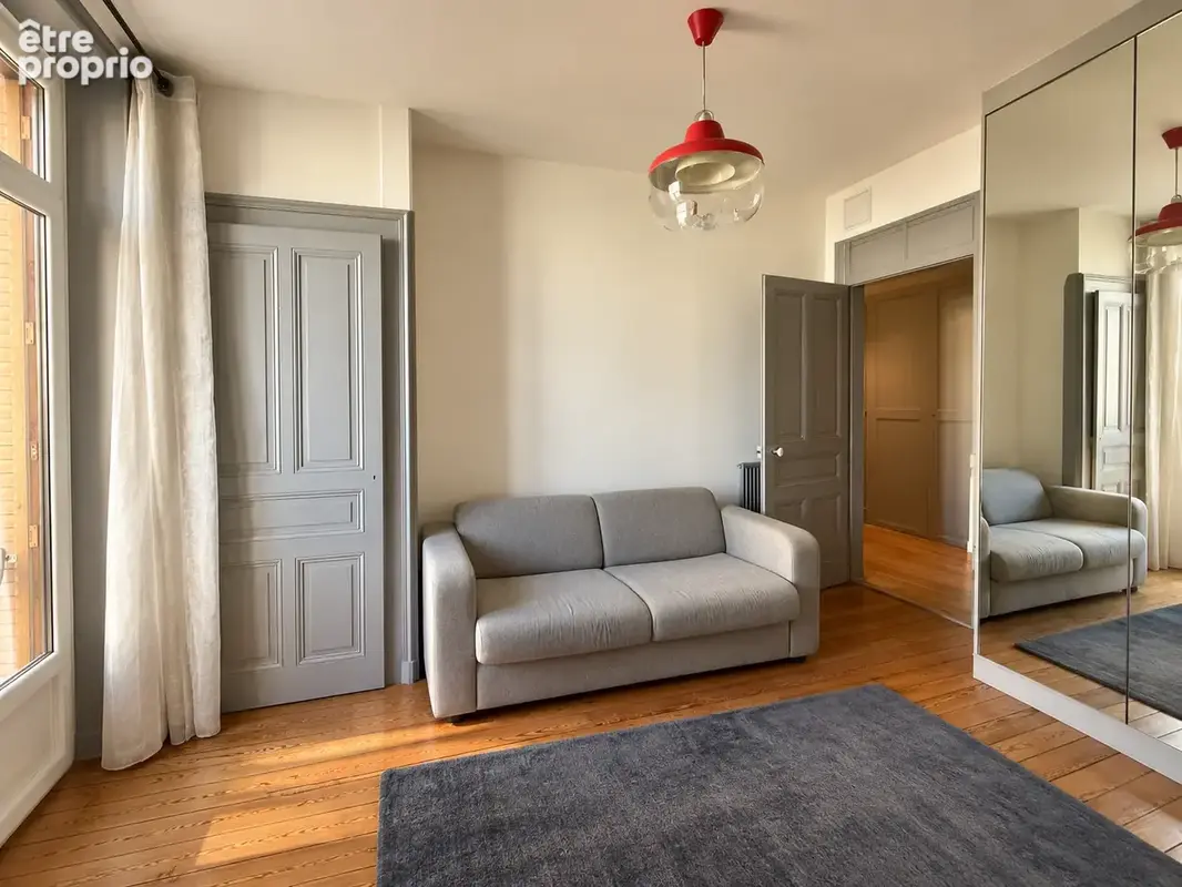 T5 de caractère avec ascenseur, entièrement rénové   Centre Aix-les-Bains - photo 13