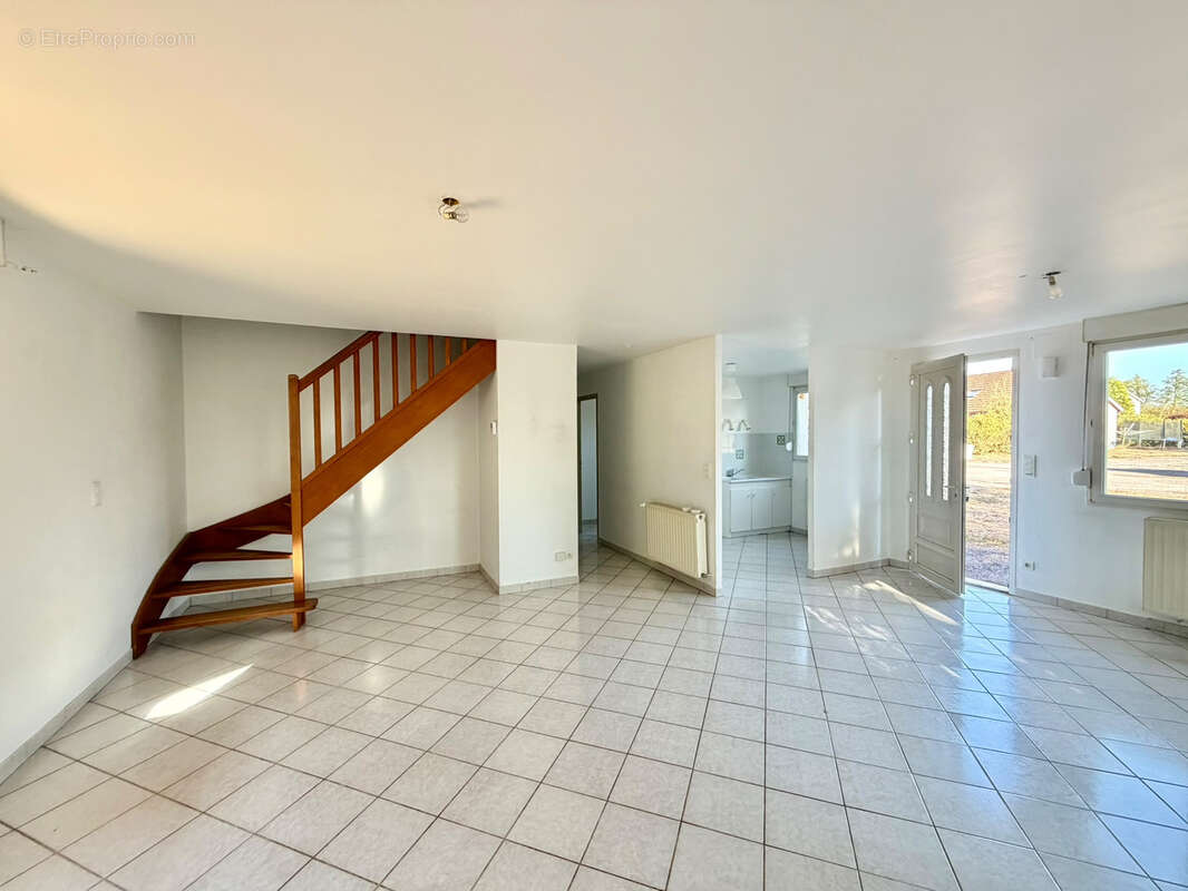 Vente pavillon avec accès de plain-pied, sur terrain de 8,12 ares CORBENAY - photo 6