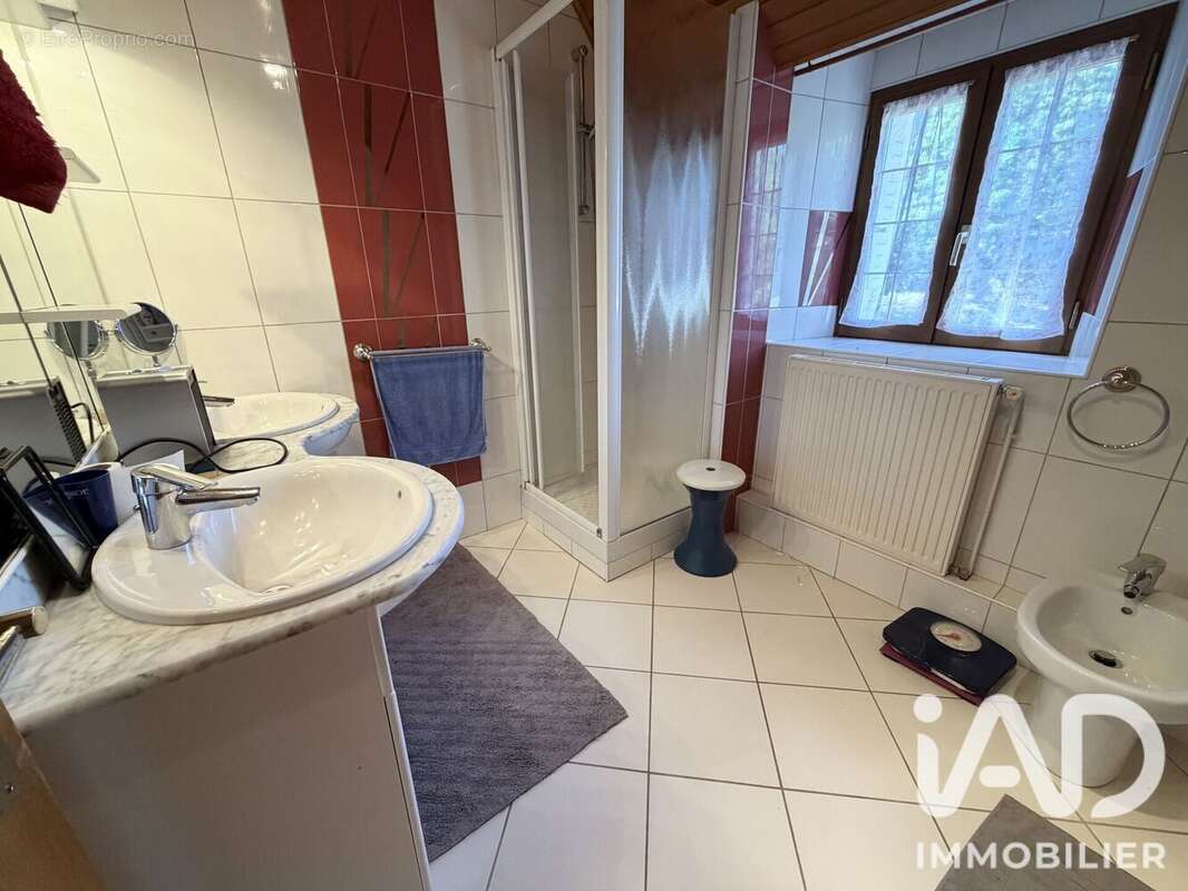 Maison 98 m² à Lieutades  - photo 8