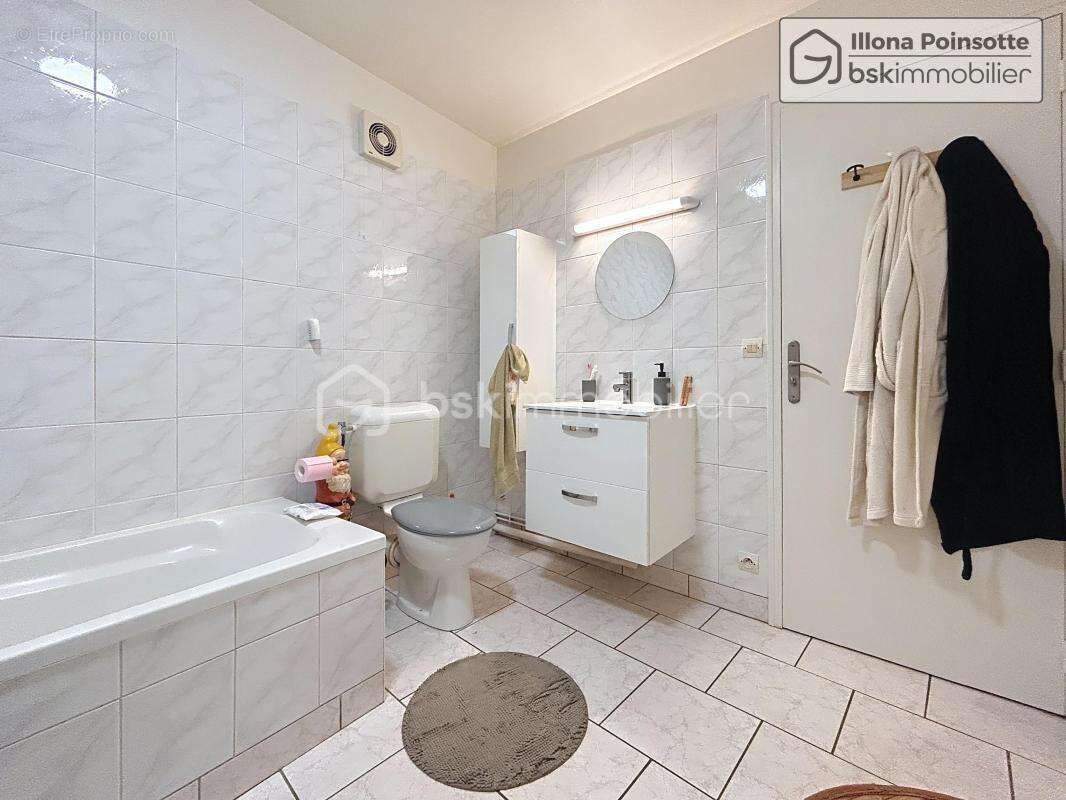 Maison 4 chambres de 106 m² à Tonnerre (Vaulichères) - photo 8