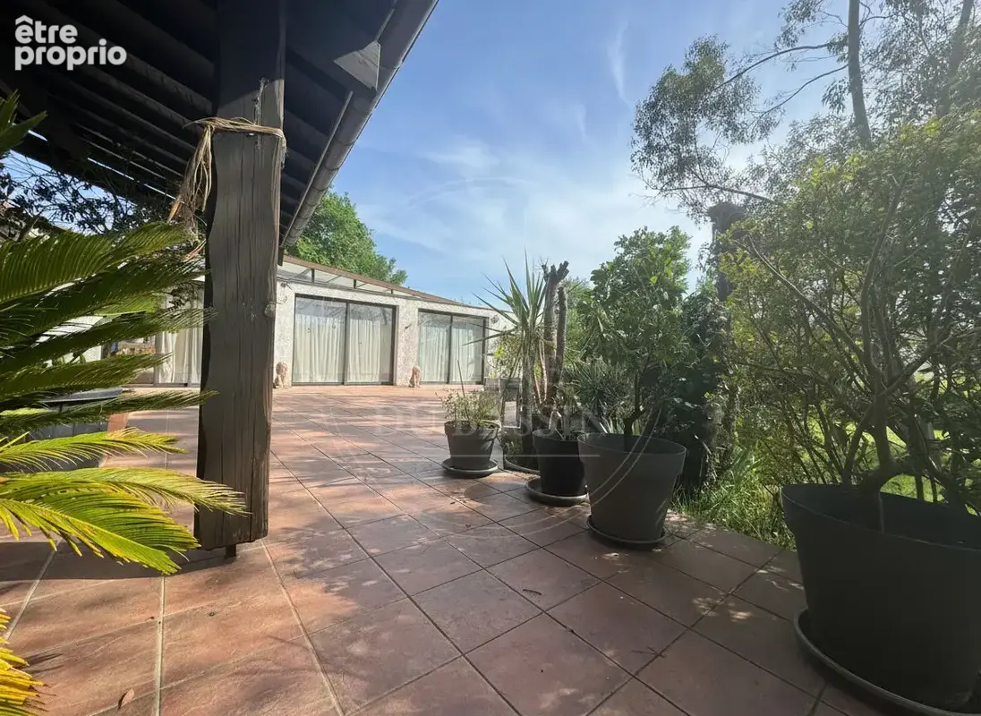 Maison Mios 196 m² sur  1356 m² de parcelle - photo 4