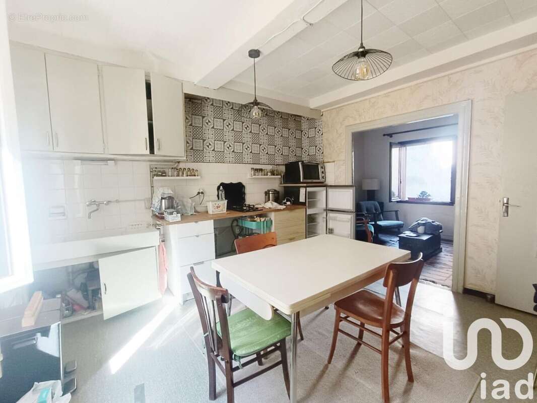 Photo 8 - Maison à POUZOLLES