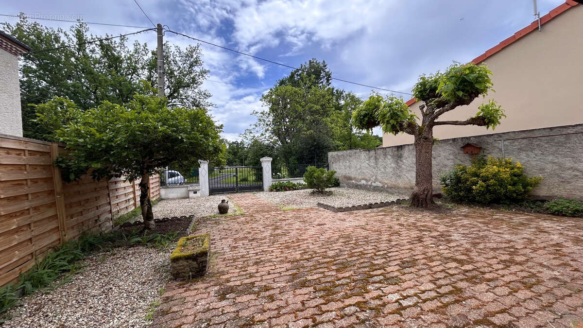 Maison à ORLEAT