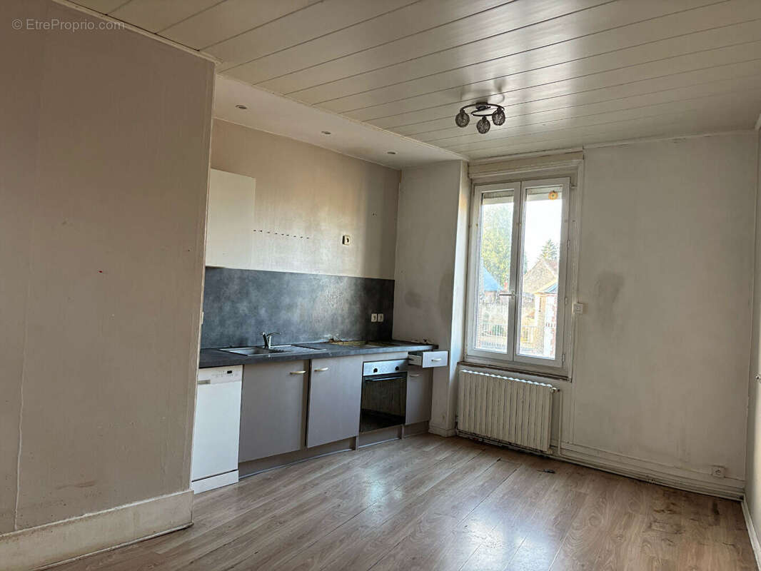 Maison à CHERY-LES-POUILLY