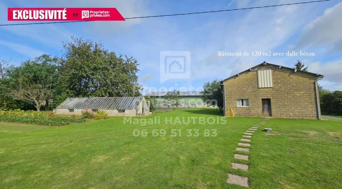 Maison à SAINT-HILAIRE-DU-HARCOUET