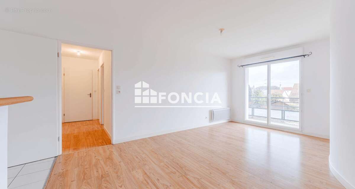 Tours-nord, proche tram et toutes commodites au calme, au sein d'une residence recente de standing, appartement t3 - photo 3