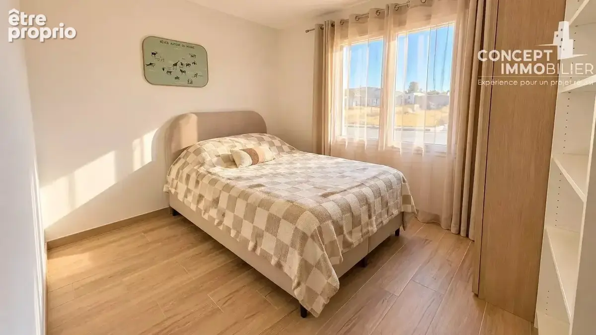 FAMECK  a vendre  Belle maison plain-pied de 110 m² avec 4 chambres - photo 7