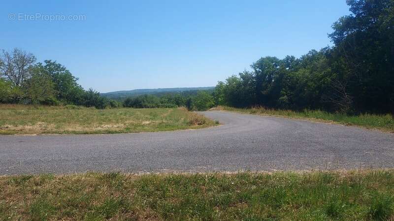 Terrain à vendre de 816,00 m² MASCLAT (46) - photo 4