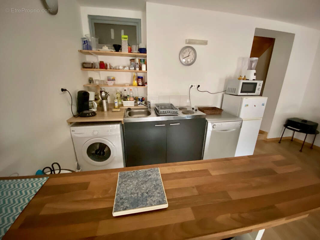 Appartement à AVESNES-SUR-HELPE