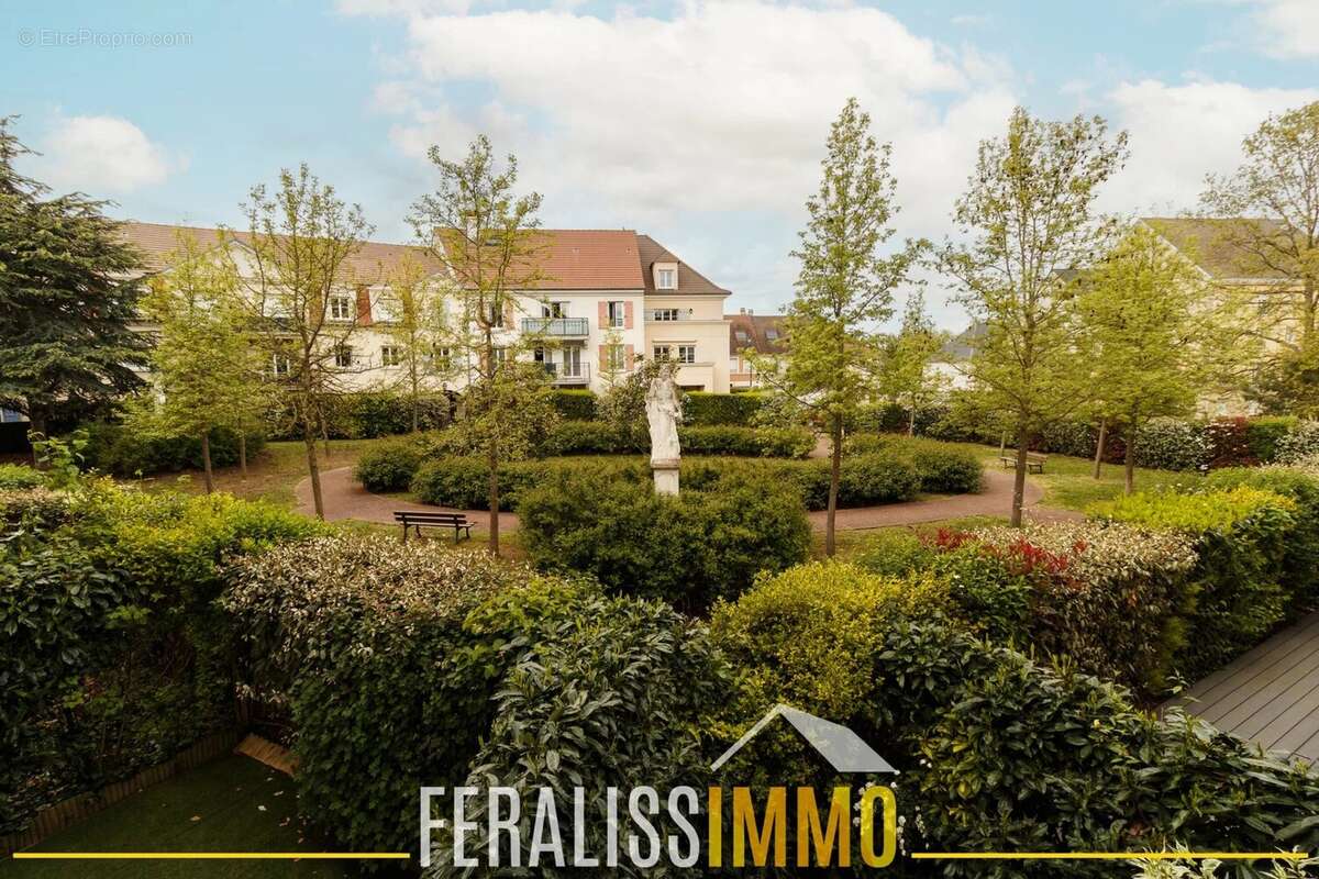 Appartement à VAUREAL