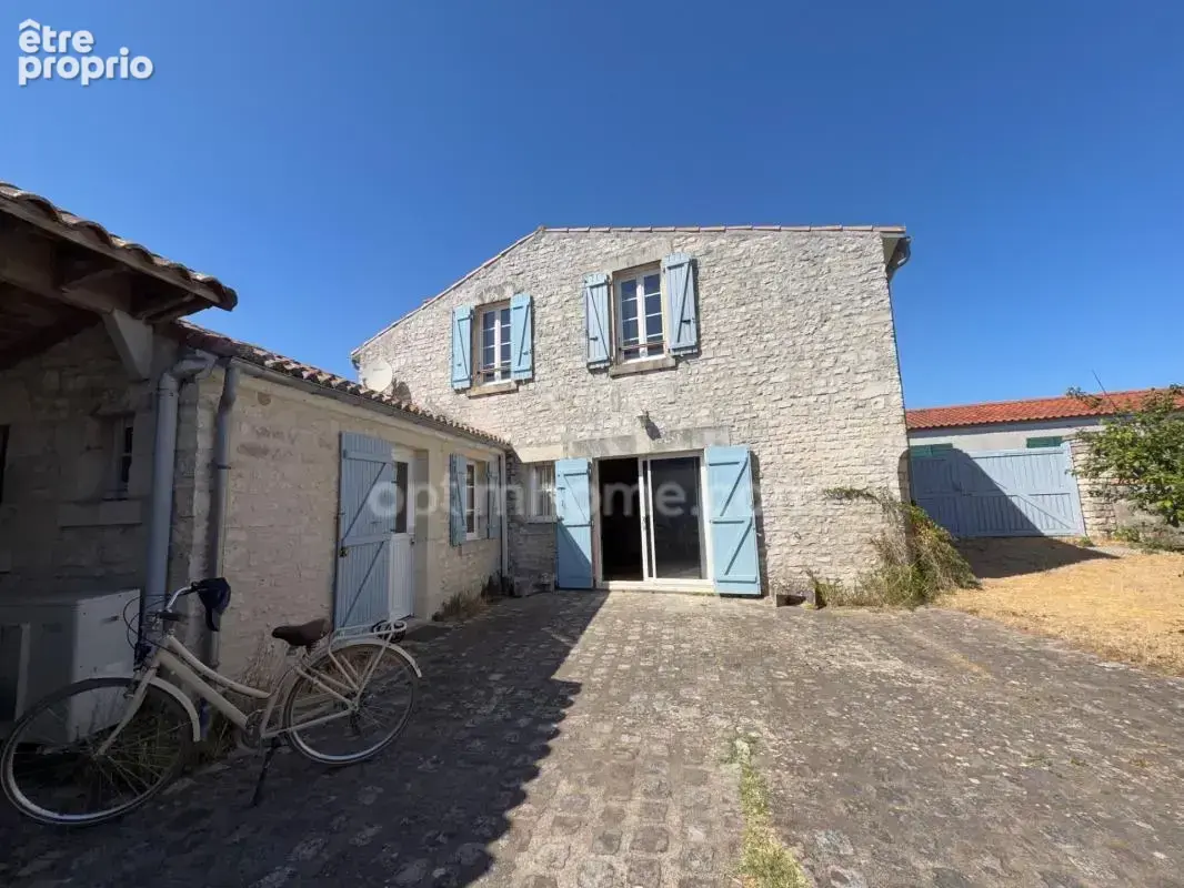 Sainte-Marie-de-Ré – Authentique maison rétaise en pierres, jardin clos et dépendance - photo 5
