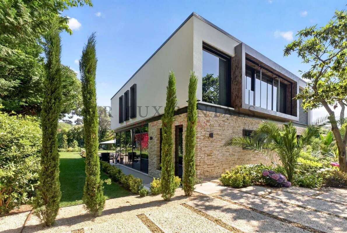 Maison à ANTIBES