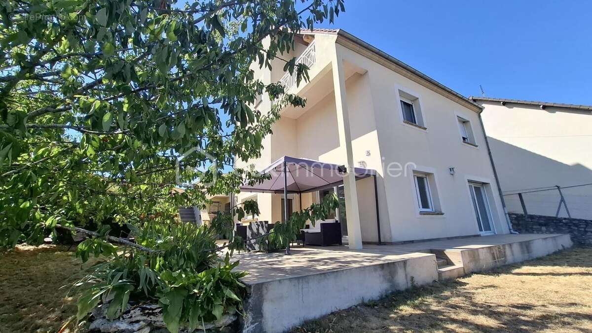 Une superbe maison - photo 3