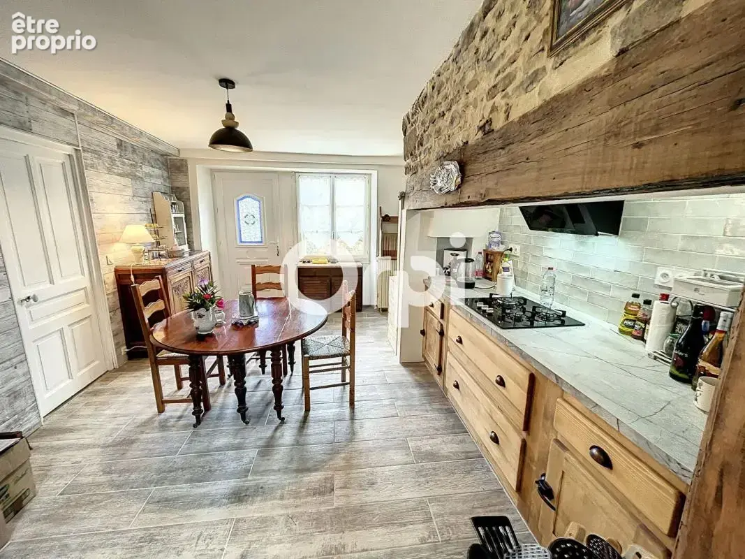 Ensemble immobilier sur la commune de chamboulive - photo 4